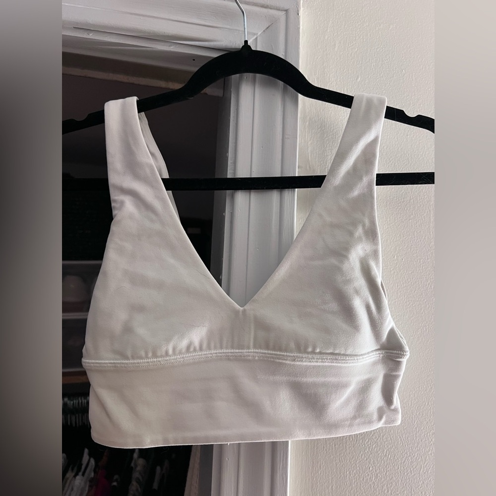 Lululemon sports bra. white. size 4.